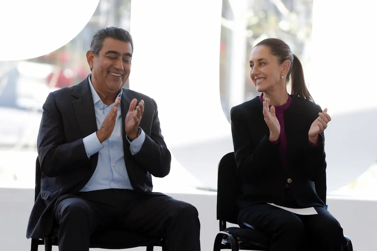 Sheinbaum respalda trabajo de Sergio Salomón frente al INM