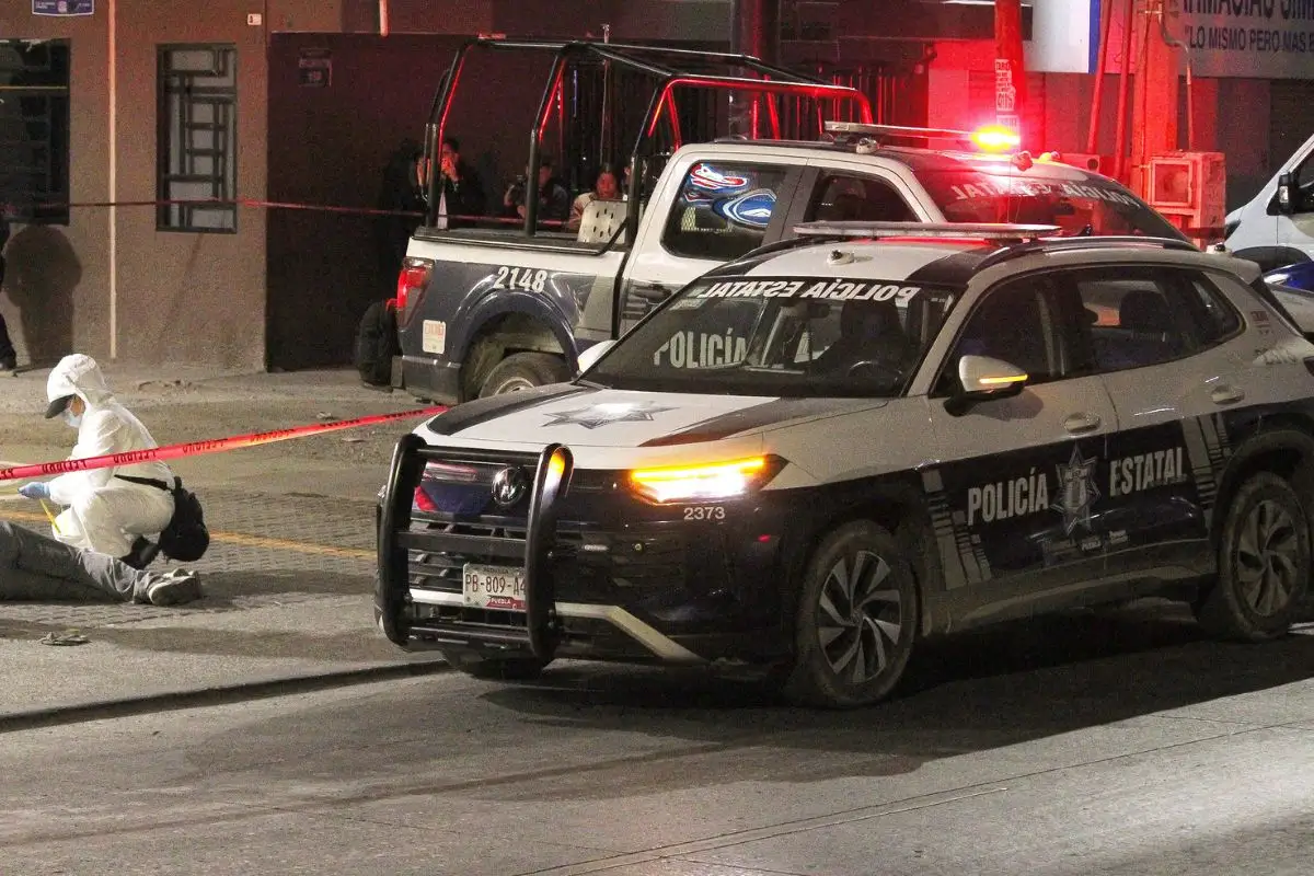 Identifican al asesinado afuera de Farmacia Guadalajara