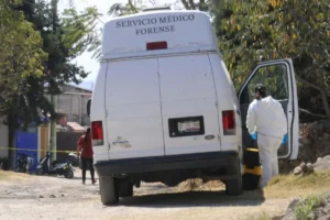 Abandonan cadáver encobijado y dentro de un tambo en terrenos de Cuautlancingo 2 Abandonan cadáver encobijado en Cuautlancingo dentro de tambo