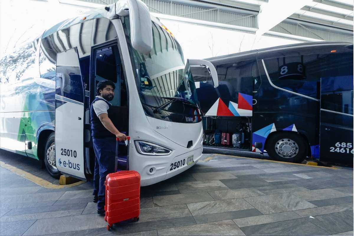 Suspende Estrella Roja corridas tras quema de camiones en la autopista México–Puebla 3 Suspende Estrella Roja corridas tras quema de camiones en la autopista México–Puebla