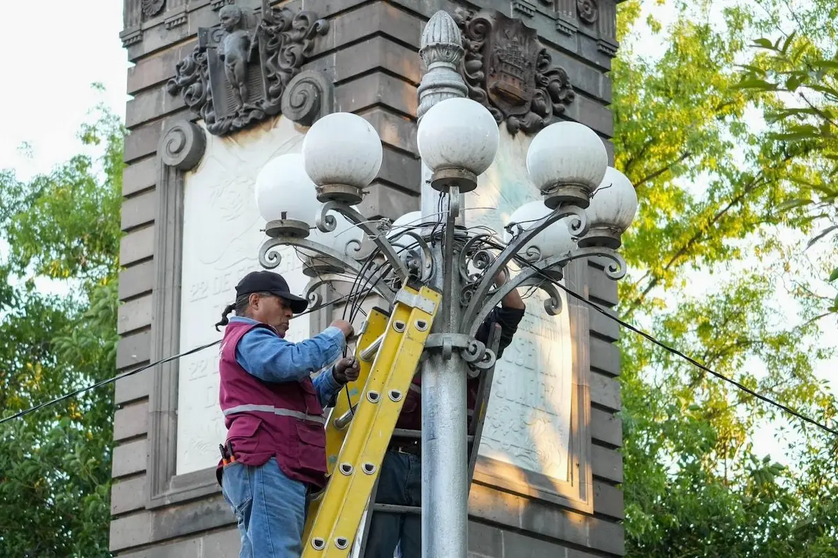 Inaugura Gobierno de Pepe Chedraui mantenimiento de fuentes en el parque de San José