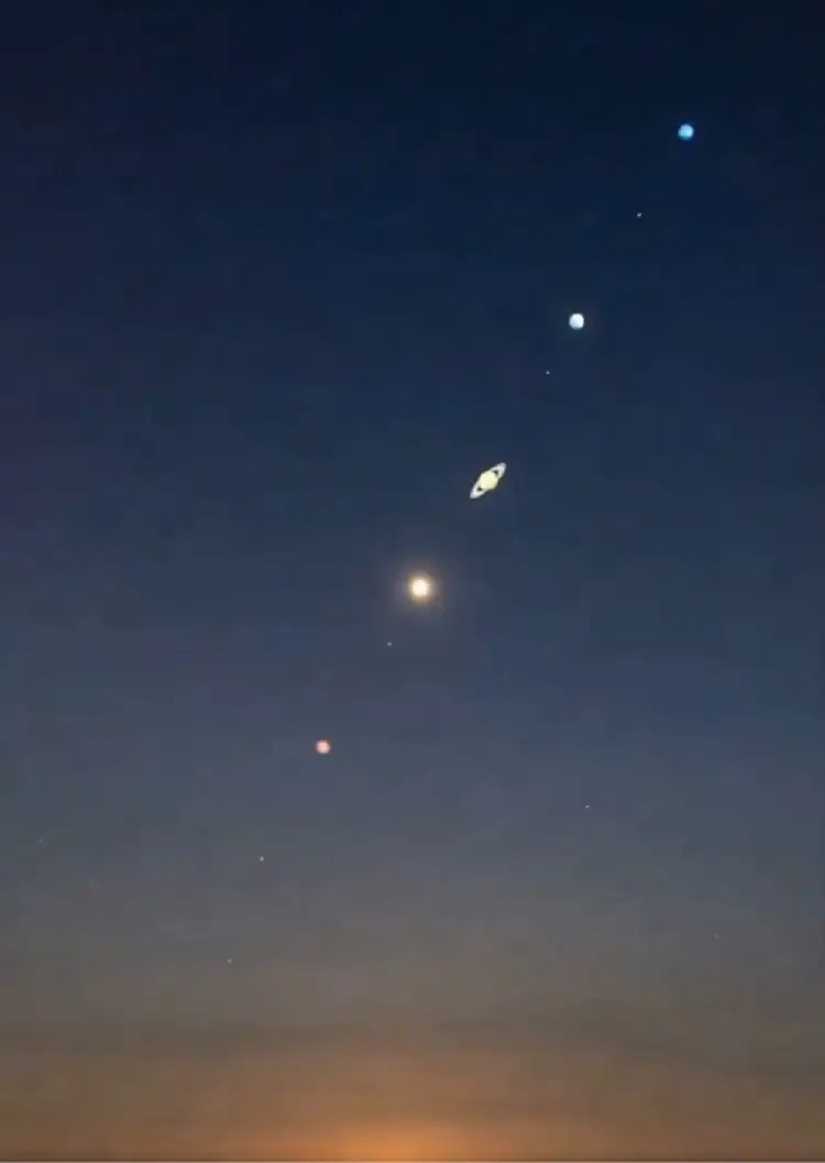 ¿Cómo ver la alineación de planetas 2026 en México?