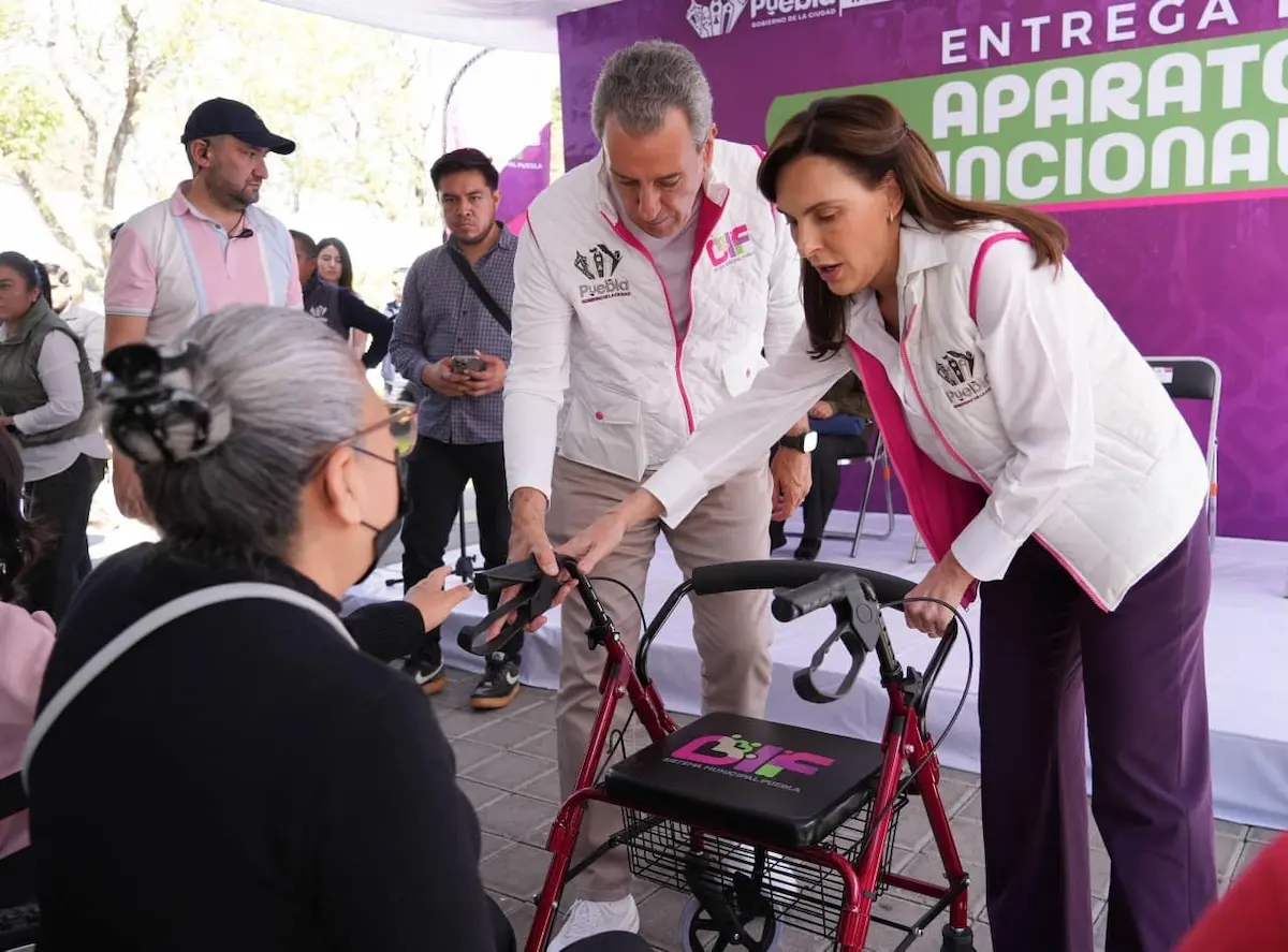Fortalecen MariElise Budib y Pepe Chedraui la inclusión social con entrega de aparatos ortopédicos