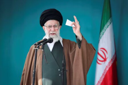 ¿Quién es el líder de Irán, el ayatolá Alí Jameneí, que murió en ataques de Israel? 12 ¿Quién es el líder de Irán que murió en ataques de Israel?