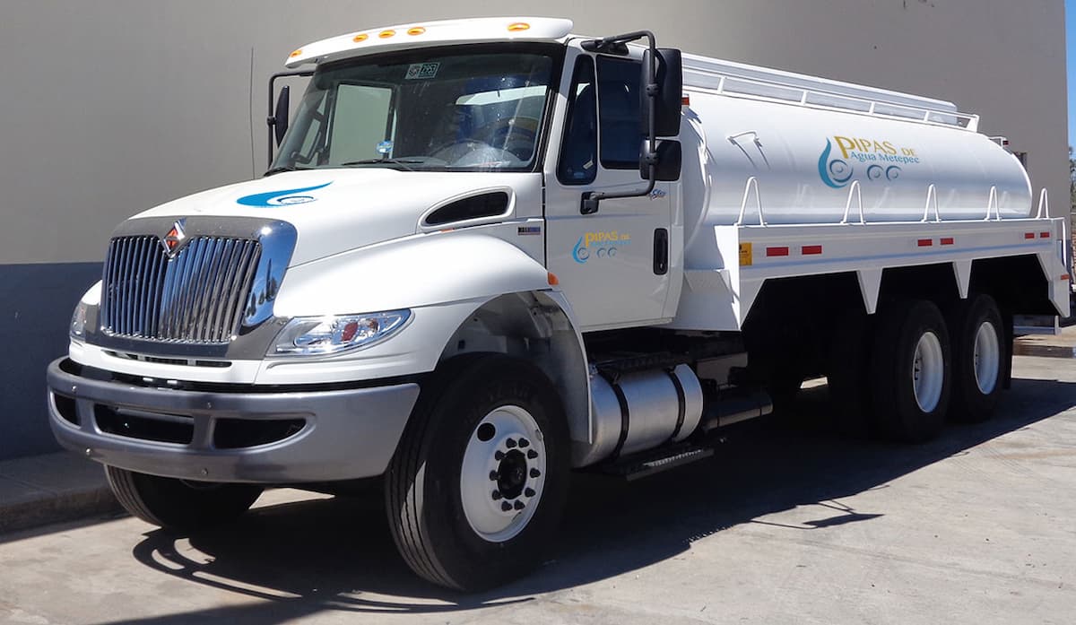 Gobierno estatal lanza licitación para la adquisición de 105 pipas de agua para Puebla 2 Gobierno de Puebla comprará pipas de agua: serán 105