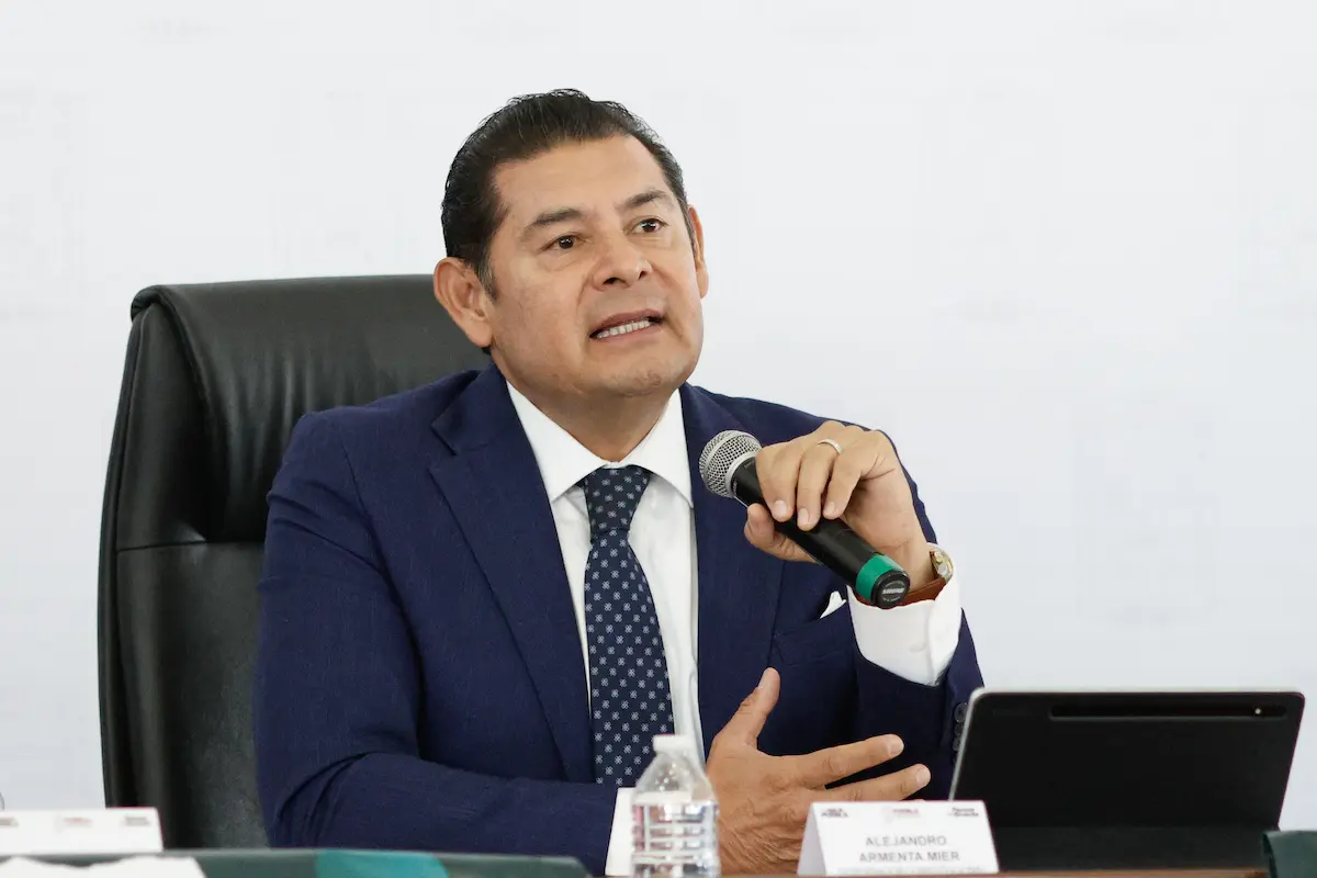 Armenta reta a ambientalistas que muestren su huella ambiental