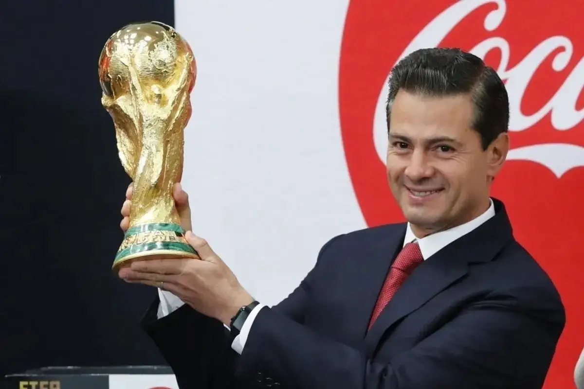 Presidentes de México que han levantado la Copa del Mundo de la FIFA