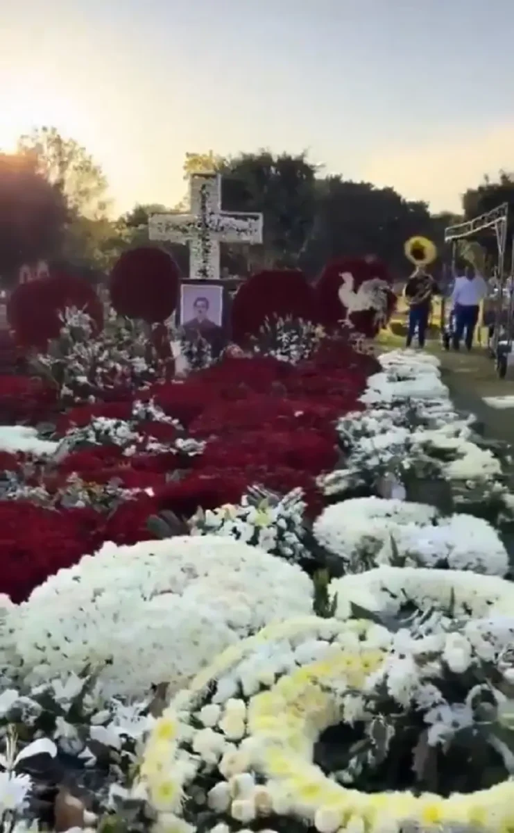 Así es la tumba de El Mencho: Lo enterraron en féretro de oro
