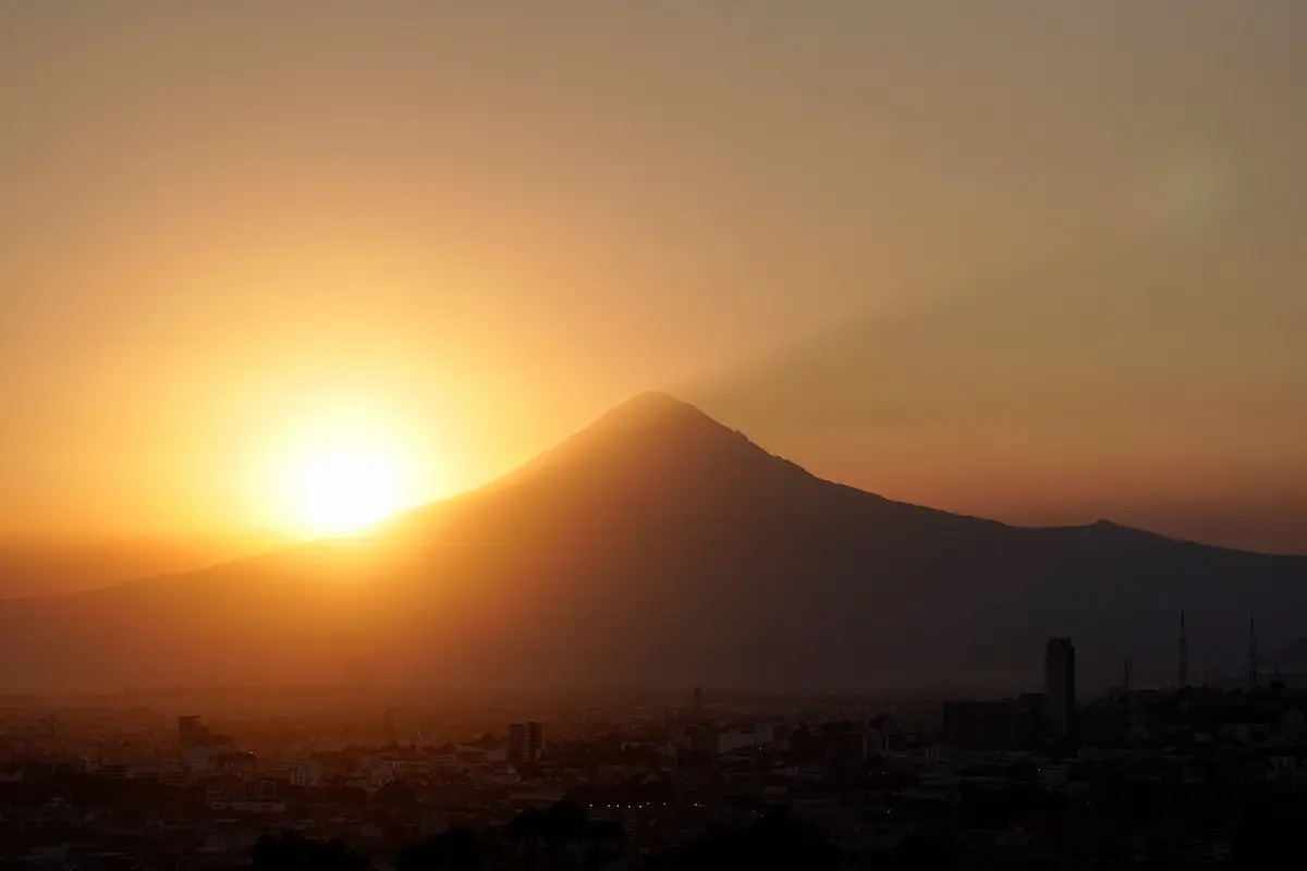 Clima en Puebla hoy 4 de marzo: Pronostican mañana fresca y sol intenso por la tarde