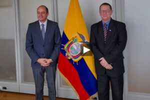 Ecuador declara “non grata” al embajador de Cuba y le da 48 horas para salir del país