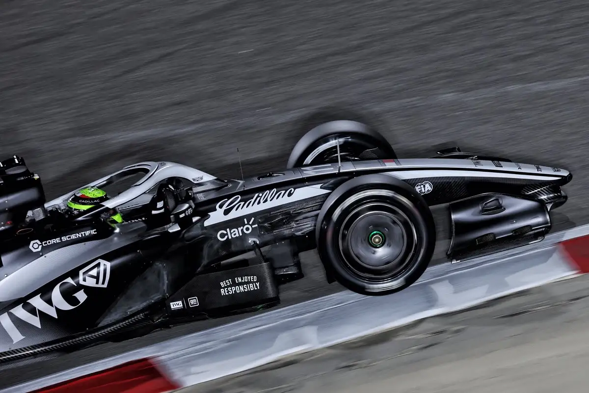 Abre la intro de la F1 2026 con Checo Pérez en su regreso