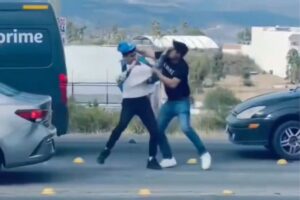 Repartidor de Amazon pelea en Guanajuato contra conductor