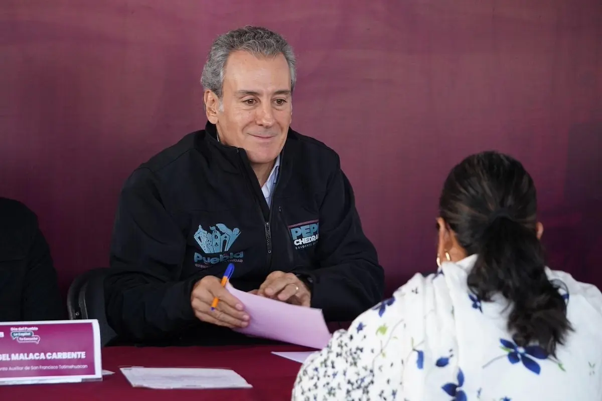 Encabeza Pepe Chedraui "Día del Pueblo" con atención directa en San Francisco Totimehuacan
