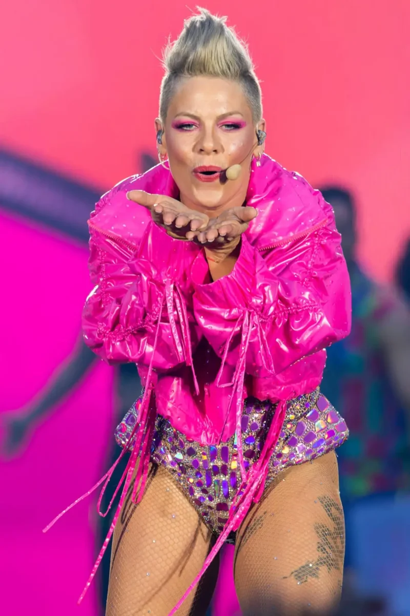 ¿Por qué cancelan conciertos de Pink en México 2026?