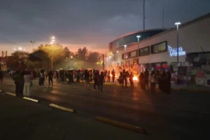 No fue gas lacrimógeno: Fiscalía de Puebla aclara que lanzaron polvo de extintor