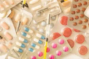 En asalto en IMSS San Bartolo se llevan medicamentos controlados