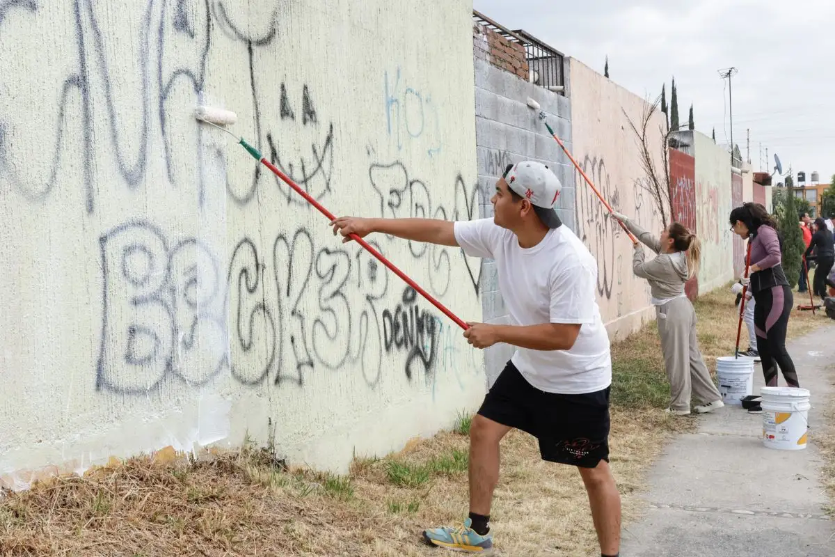 Armenta busca acelerar obra comunitaria en propiedades privadas