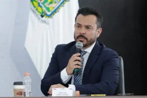 García Parra pide a Micalco que pueda asistir a las sesiones del Congreso