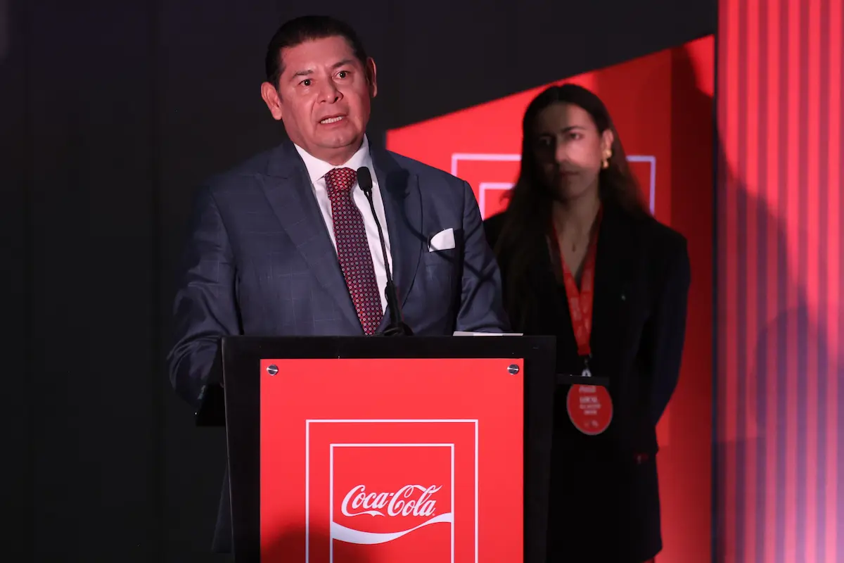 Llega a Puebla la Copa del Mundo