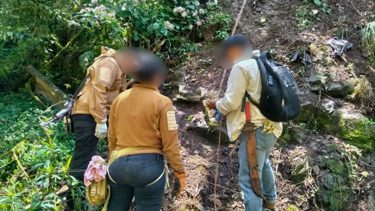 Hallan restos óseos en Huauchinango durante operativo 