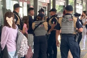 Golpean a hombre por acosar a niña en la Línea 2 de RUTA