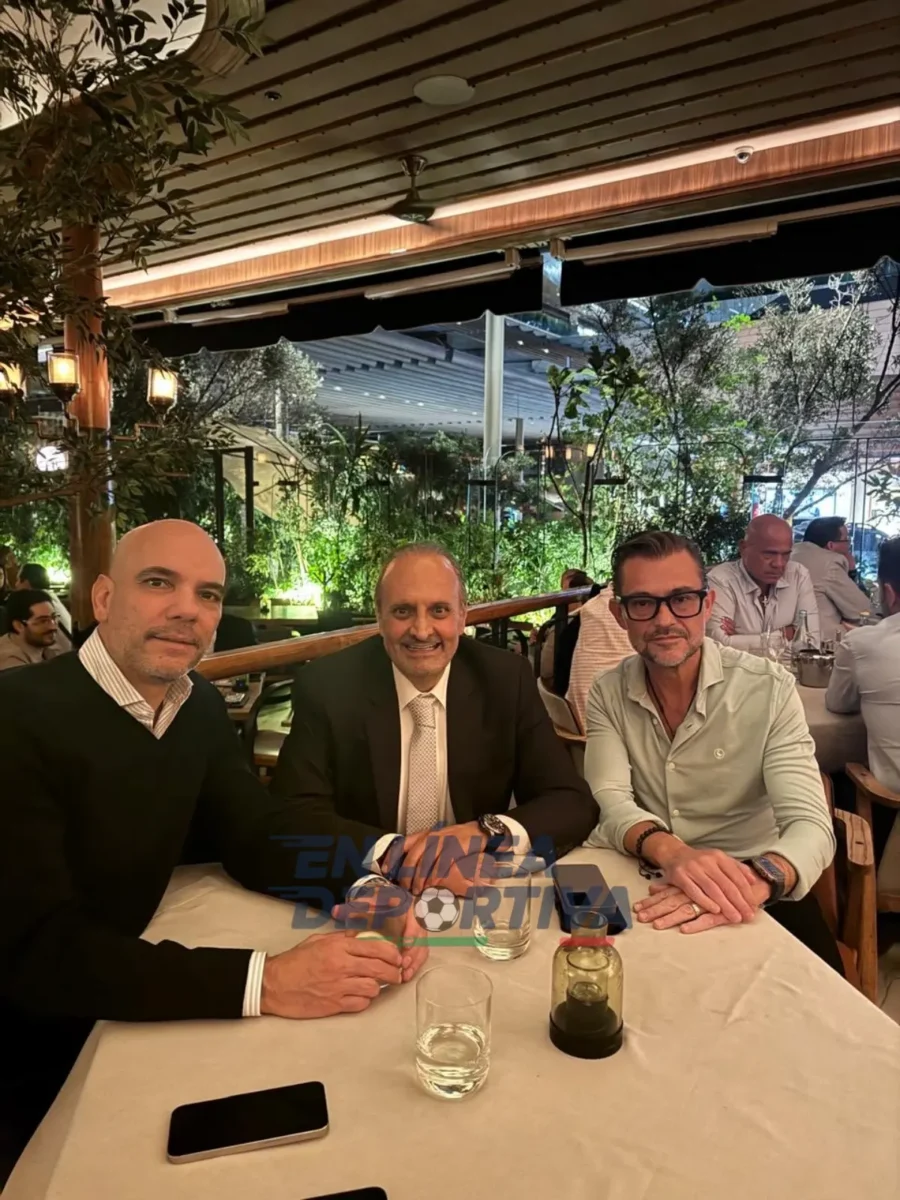 Una comida interesante 2 Una comida interesante