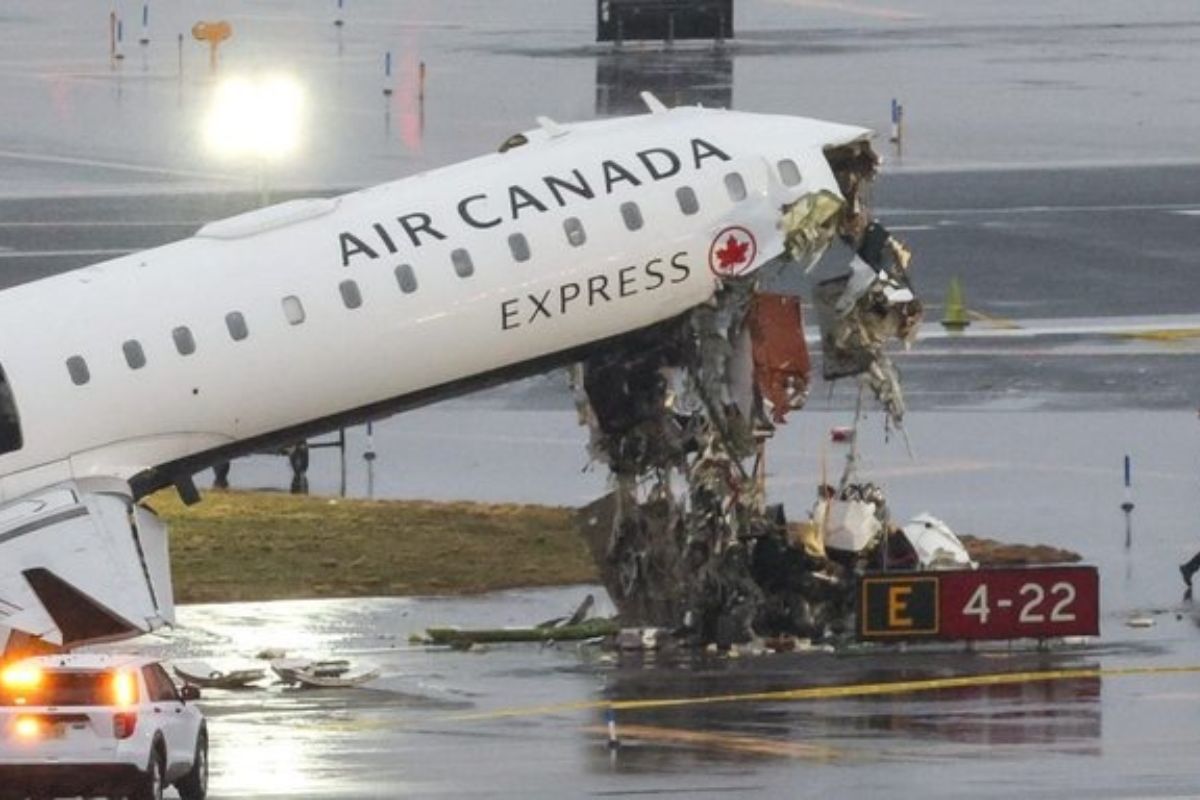 Difunden VIDEO del choque entre un avión de Air Canada y un camión de bomberos en el aeropuerto