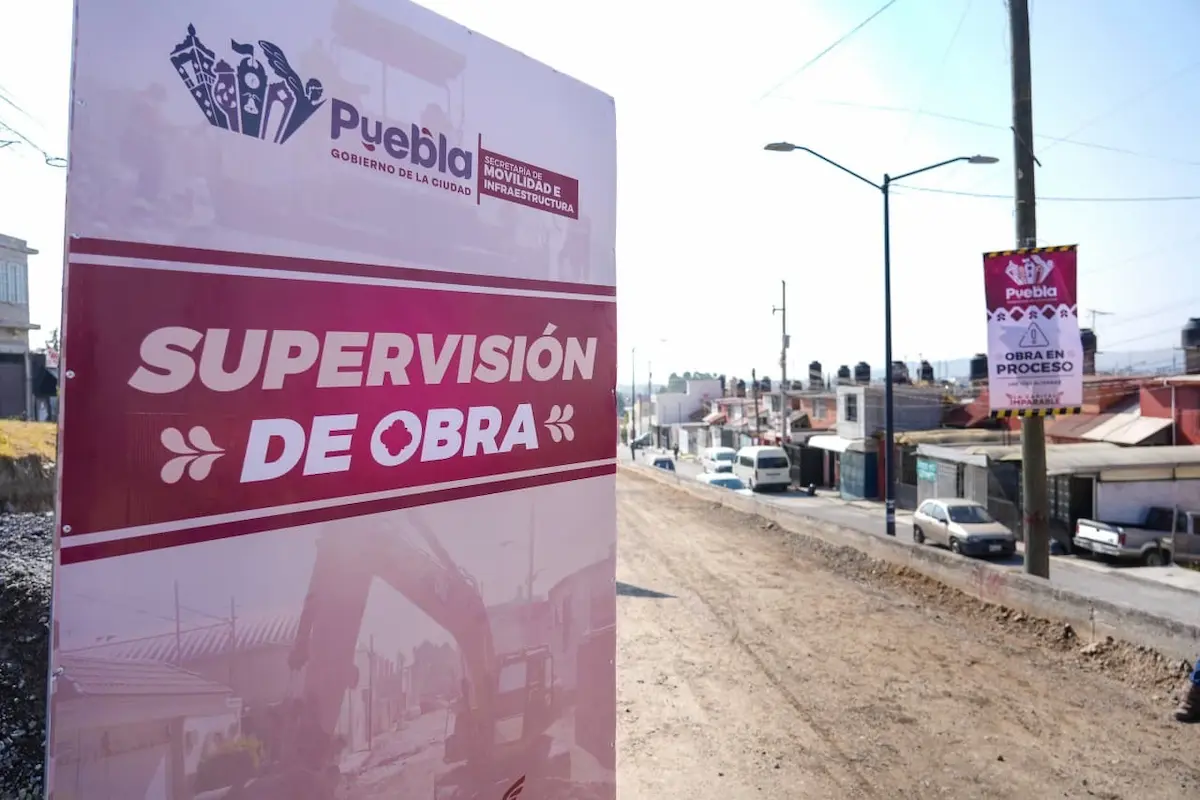 Supervisa Pepe Chedraui trabajos de rehabilitación vial en Camino Viejo a Balcones.