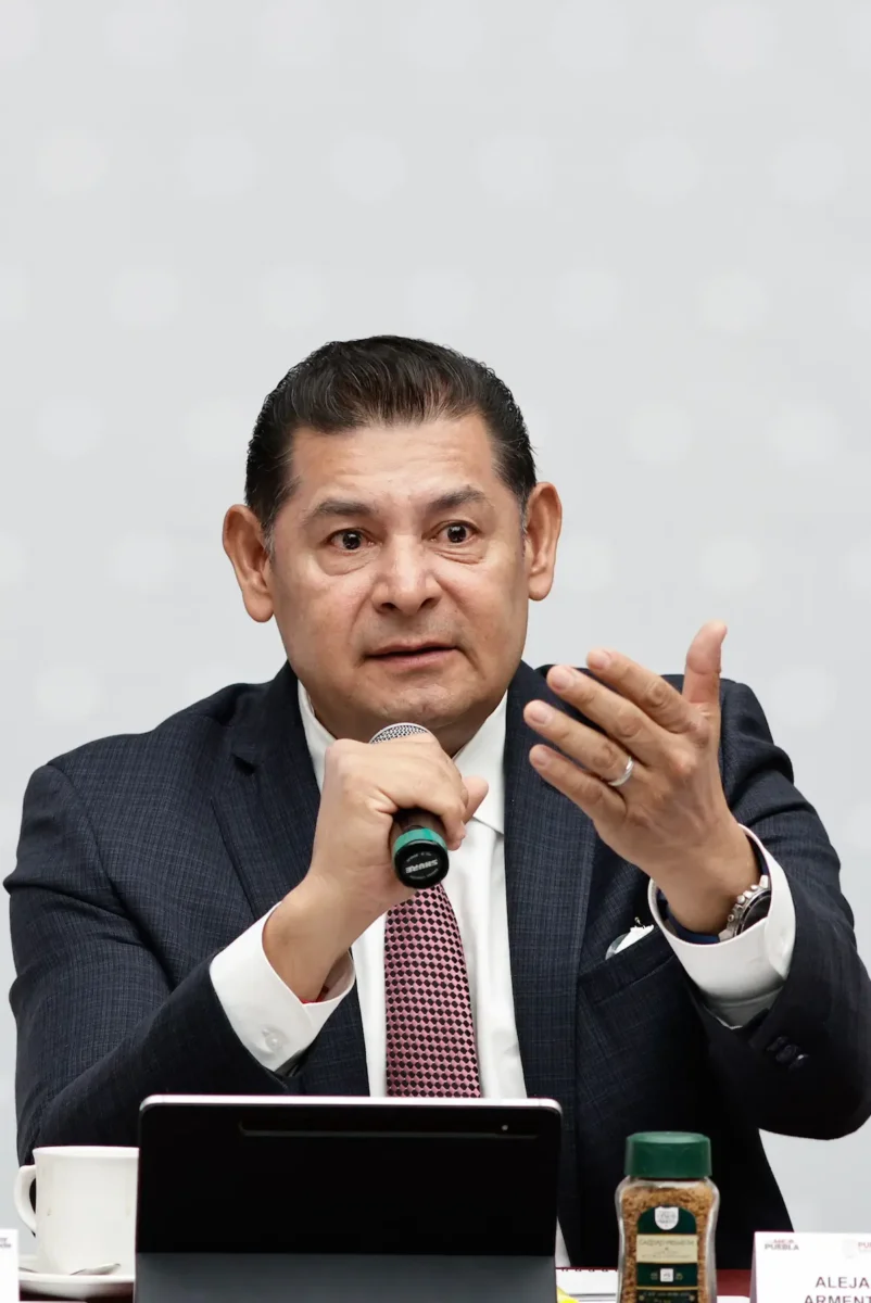 Armenta viajará a China para atraer turismo y tecnología a Puebla 