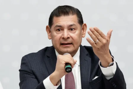 Armenta viajará a China para atraer turismo y tecnología a Puebla 15 Armenta viajará a China para atraer turismo y tecnología a Puebla