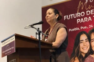 Mujeres con poder transforman rumbo de Puebla y México, asegura Laura Artemisa