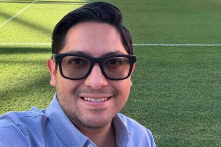 Reportan detención del 'Profe' Ibáñez, periodista de TUDN en Sudáfrica durante cobertura rumbo al Mundial 12 Reportan detención del 'Profe' Ibáñez, periodista de TUDN en Sudáfrica durante cobertura rumbo al Mundial