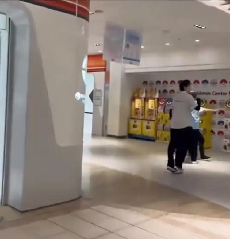 Ataque en Japón: Matan a puñaladas a trabajadora de tienda Pokémon en Tokio 3 Apuñalan a trabajadora en Pokémon Center de Japón