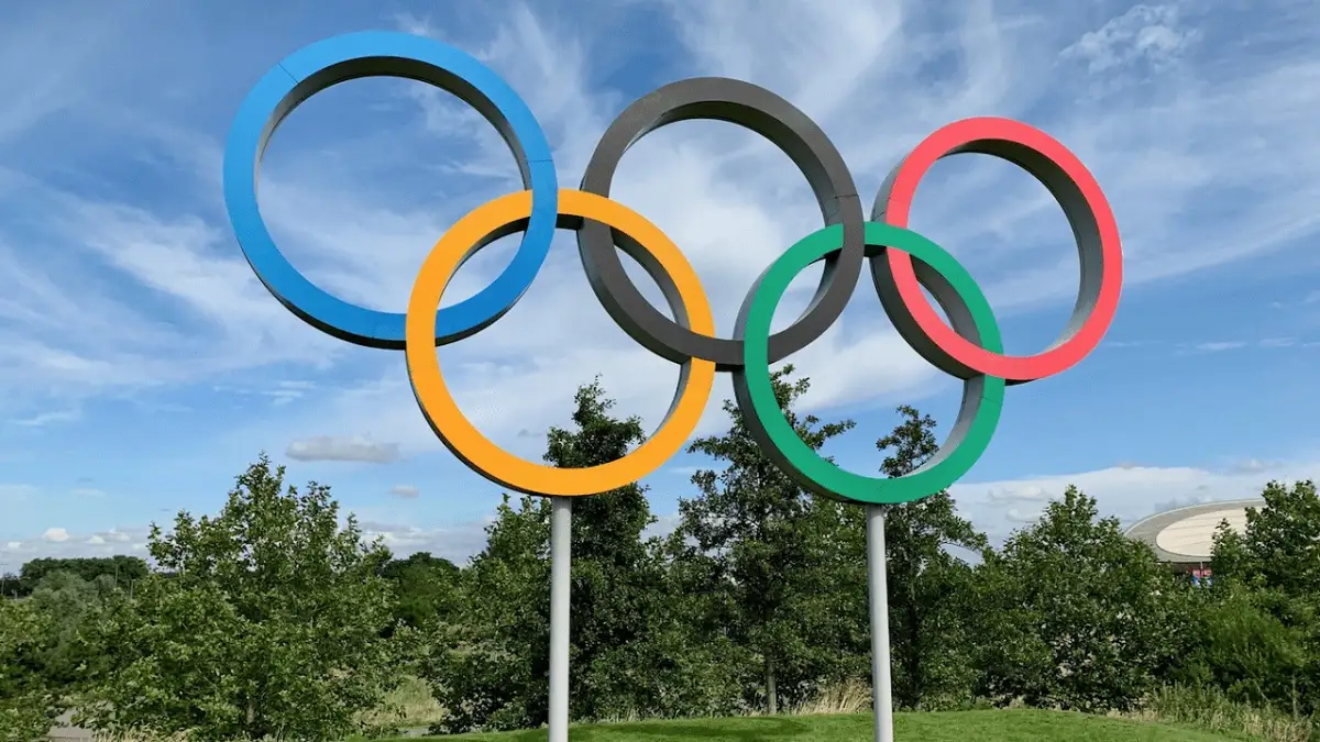 COI prohíbe a mujeres trans participar en Juegos Olímpicos