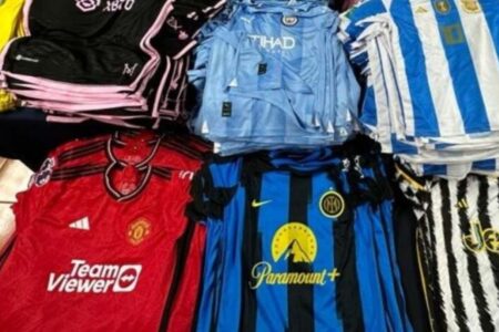 Decomisan playeras piratas de Tepito durante operativo