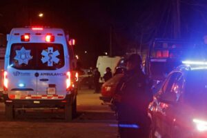 Conductor de pipa muere en Periférico Ecológico tras ser prensado 2 Conductor de pipa muere en Periférico Ecológico tras ser prensado