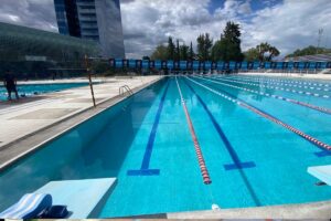 BUAP ofrece nado libre desde 15 pesos