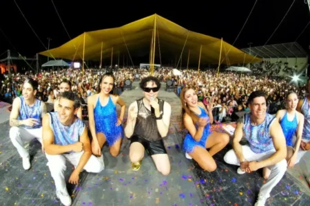 Raymix denuncia robo dentro de su camerino durante un concierto en Puebla 13 Le roban a Raymix dentro de su camerino en pleno show en Puebla