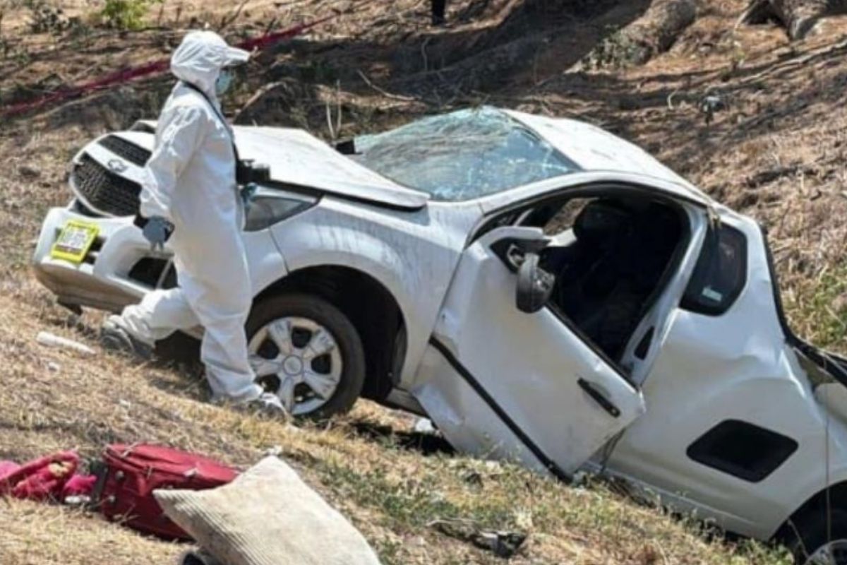 Volcadura en viaducto Diamante deja cinco turistas muertos y varios heridos en Acapulco