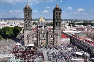 Cerca de un millón de visitantes recibe Puebla en Semana Santa