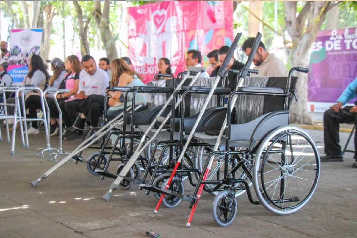 Entrega Shamy Spezia 90 aparatos ortopédicos y auditivos en alianza con la fundación "Vinte"