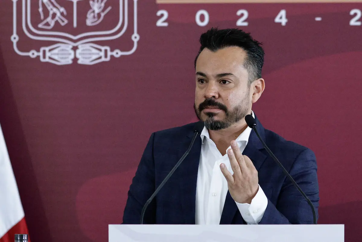 Colocarán gradas y sillas para 30 mil asistentes en el Desfile del 5 de Mayo en Puebla