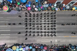 Colocarán gradas y sillas para 30 mil asistentes en el Desfile del 5 de Mayo en Puebla 2 Colocarán gradas y sillas para 30 mil asistentes en el Desfile del 5 de Mayo en Puebla