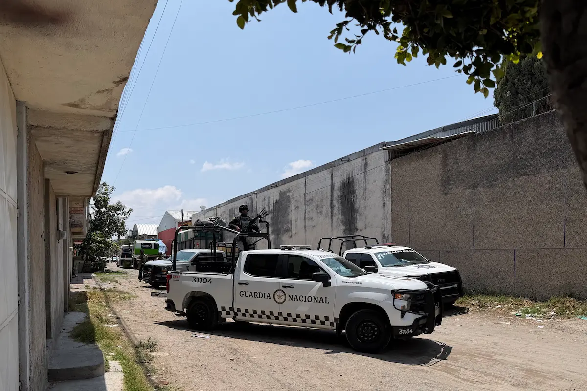 Fuerte operativo en la colonia Jorge Murad por presunto robo de hidrocarburos