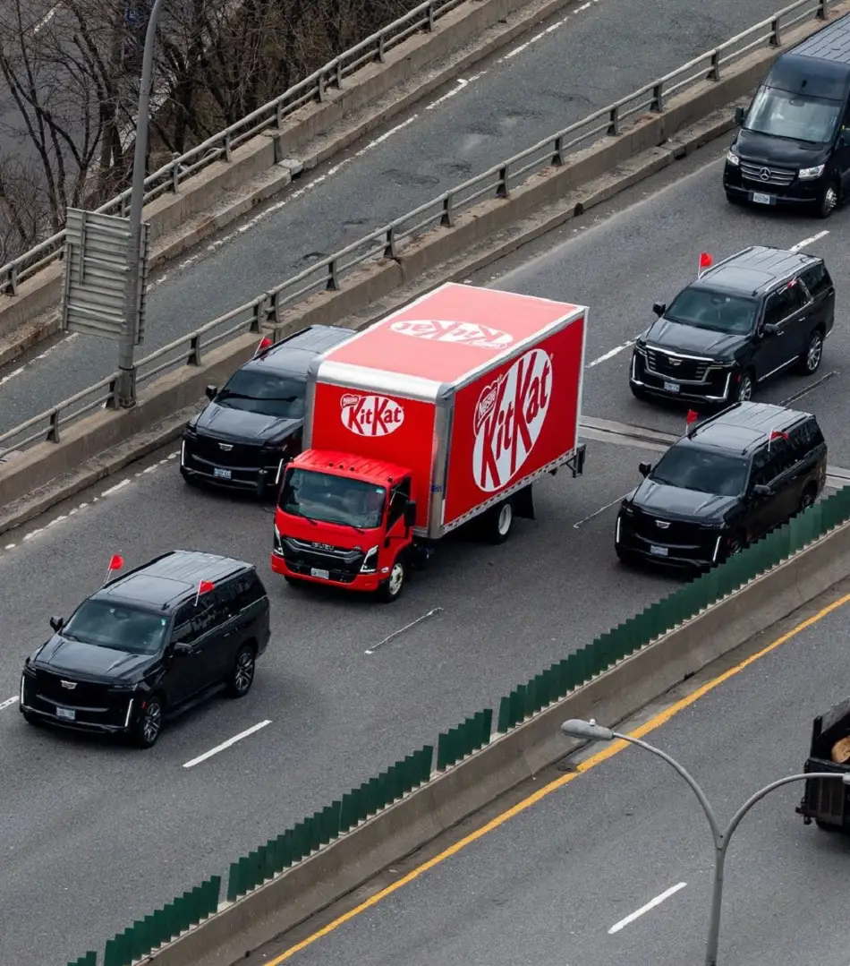 KitKat escolta su camión tras robo de 12 toneladas de chocolate