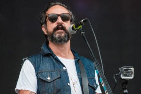 ¿Cuál es el tratamiento al que fue sometiendo Tito Fuentes, de Molotov? 10 Cuál es el tratamiento al que fue sometiendo Tito Fuentes