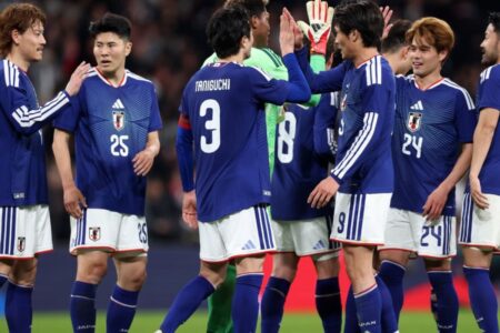 Japón presenta uniforme mundialista al estilo de "Los Supercampeones" rumbo a 2026