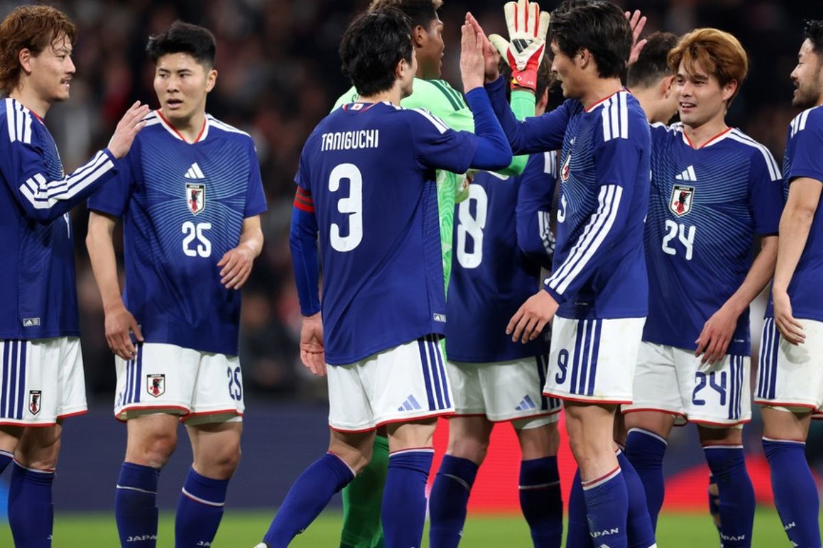 Japón presenta uniforme mundialista al estilo de "Los Supercampeones" rumbo a 2026