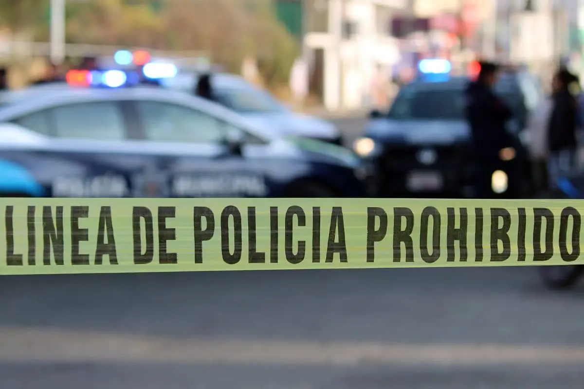 Montachoques en vía Atlixcáyotl intenta agredir a conductor