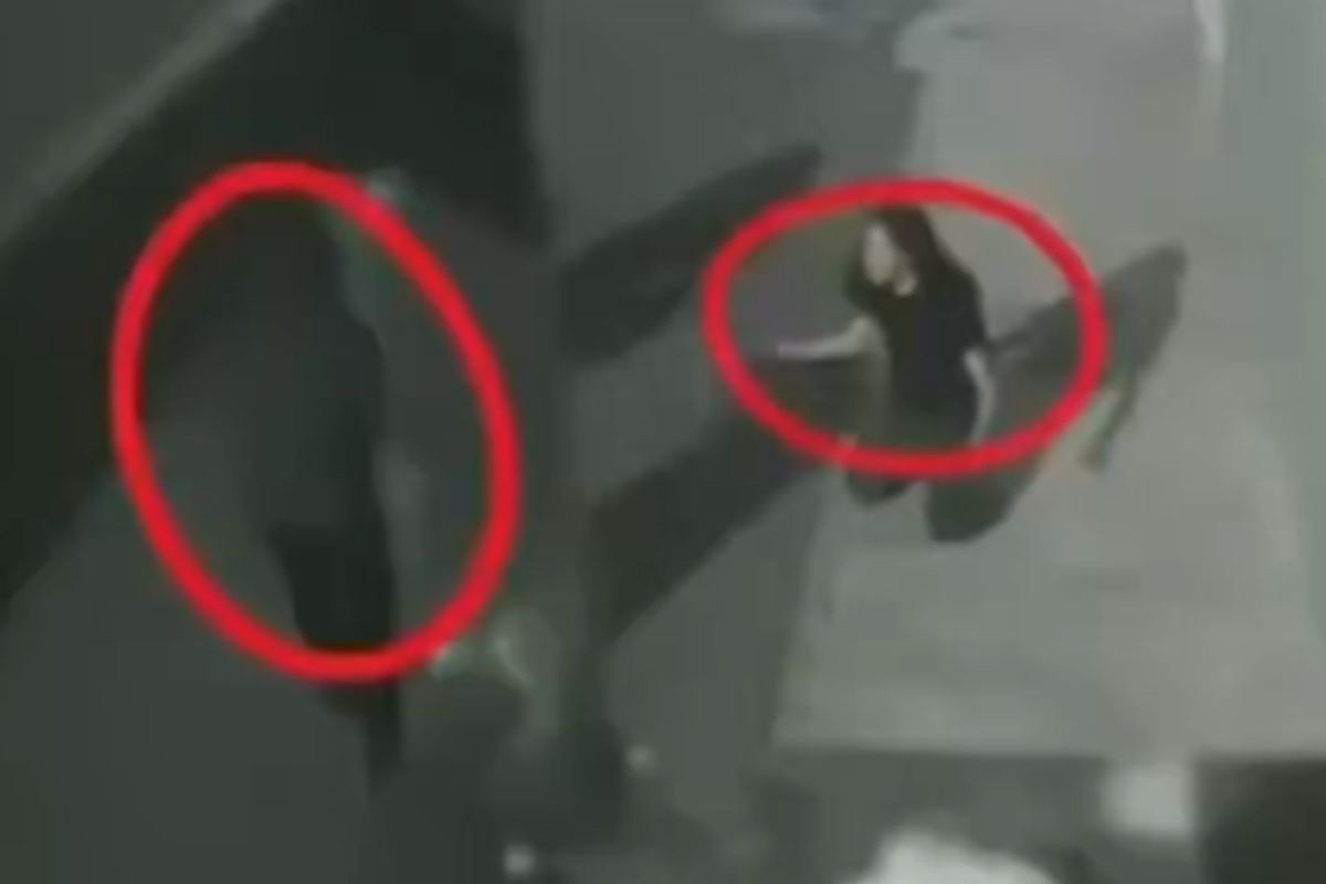 (VIDEO) Rateros asaltan a dos jóvenes que iban caminando por la 36 Poniente 3 (VIDEO) Rateros asaltan a jóvenes en la 36 Poniente